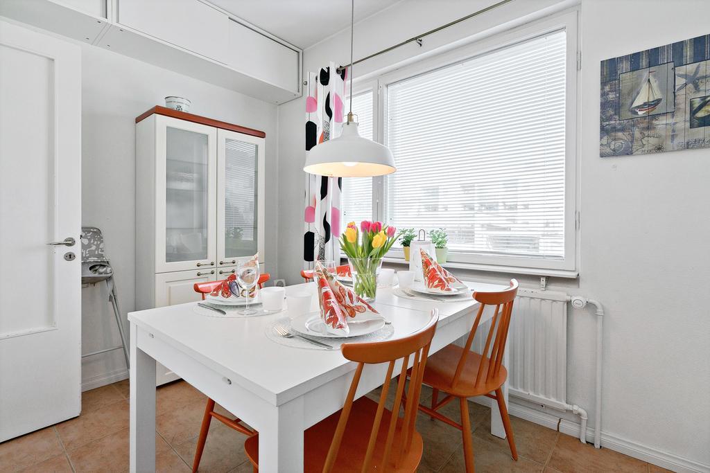 Apartamento Majoitushuoneisto Tuomipuisto Naantali Exterior foto