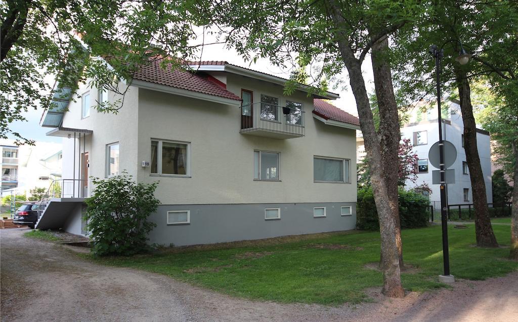 Apartamento Majoitushuoneisto Tuomipuisto Naantali Exterior foto
